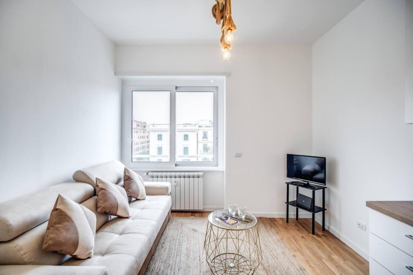 Naos Suite Close Popolo Square روما المظهر الخارجي الصورة